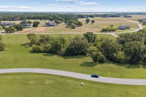22 Pronghorn Dr, Gordonville, TX 76245