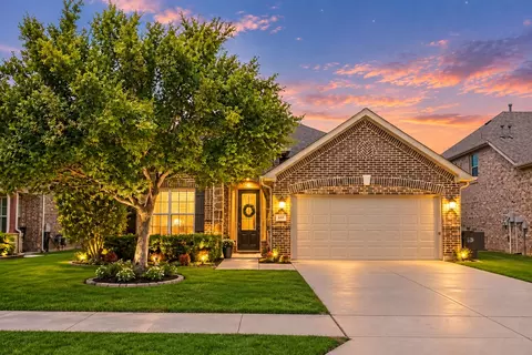 612 Sundrop Dr, Little Elm, TX 75068