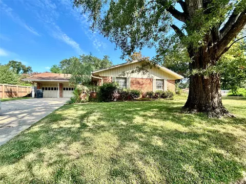 4404 Sun Valley Dr, Bossier City, LA 71112