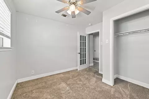 Bedroom - 928 Maple St, Howe, TX 75459 photo 4 of 9