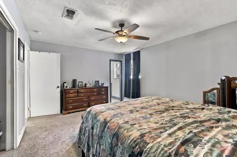 Bedroom - 928 Maple St, Howe, TX 75459 photo 6 of 9