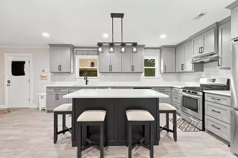 Kitchen - 928 Maple St, Howe, TX 75459 photo 1 of 5