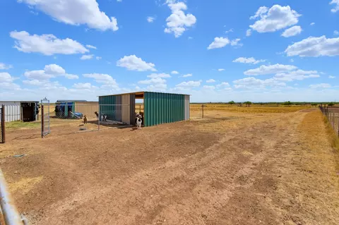 Exterior - 8369 Spinks Rd, Abilene, TX 79603 photo 9 of 10