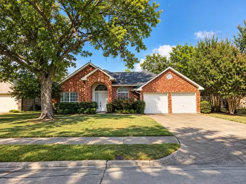 6406 Azalea Dr, Rowlett, TX 75089