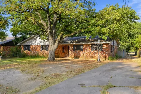 1611 Shepherd Ln, Dallas, TX 75253