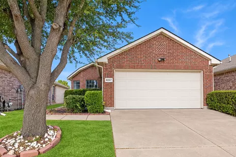 6037 Melanie Dr, Fort Worth, TX 76131