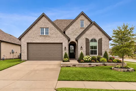 1104 Holcombe Dr, Anna, TX 75409