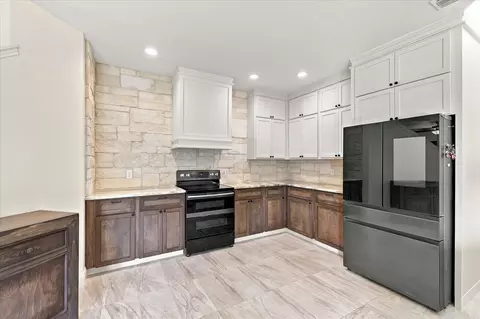 3109 Spotted Fawn Dr, Fort Worth, TX 76108