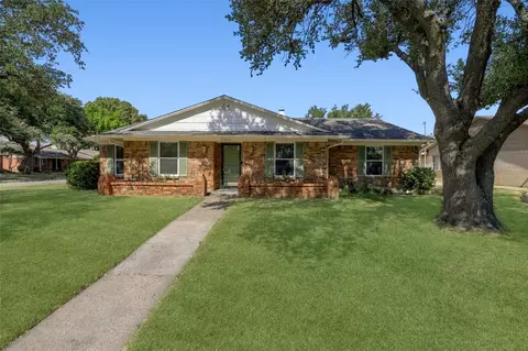 2433 Pinehurst Ln, Mesquite, TX 75150