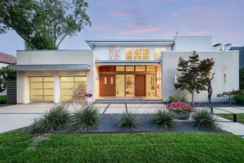 6446 Prestonshire Ln, Dallas, TX 75225