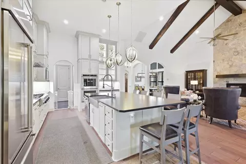 2901 Merryglen Ln, Flower Mound, TX 75022