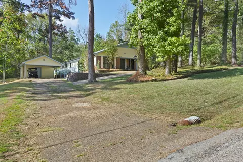 Exterior - 1656 Pineview Ln, Hideaway, TX 75771 photo 5 of 8