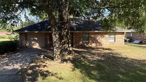 402 N Richardson St, Grand Saline, TX 75140