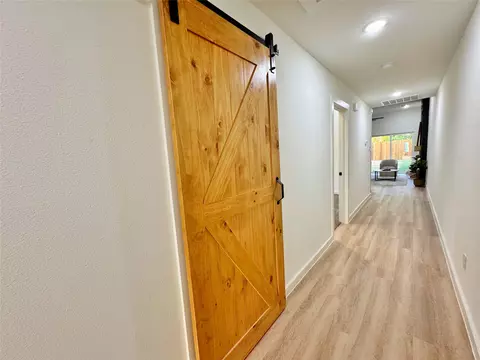 Entry Way - 1814 Division St, Commerce, TX 75428 photo 1 of 1