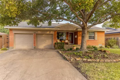 1240 Dalhart Dr, Richardson, TX 75080