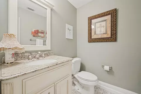 Bath - 821 Echo Dr, Prosper, TX 75078 photo 1 of 6
