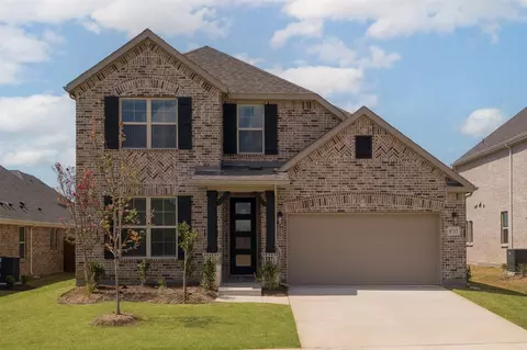 8717 Saratoga St, Pilot Point, TX 76258