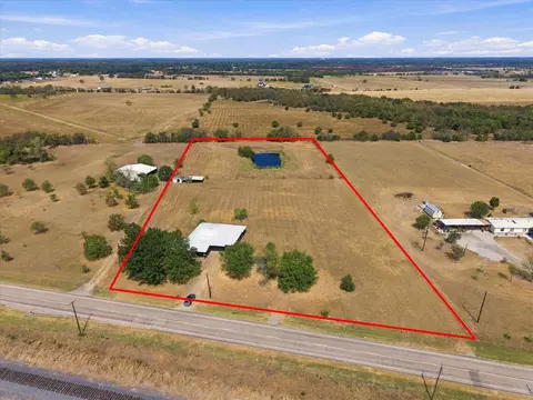 1311 E Main St, Campbell, TX 75422