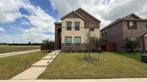 3750 Honey Daisy Dr, Crandall, TX 75114
