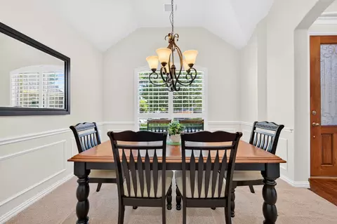Dining - 4112 Red Wolfe Rd, Denton, TX 76208 photo 3 of 5