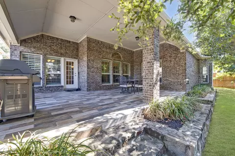 Exterior - 4112 Red Wolfe Rd, Denton, TX 76208 photo 6 of 8