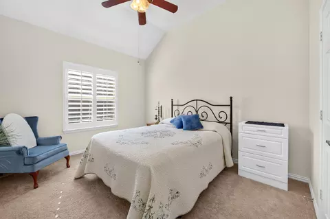 Bedroom - 4112 Red Wolfe Rd, Denton, TX 76208 photo 3 of 5