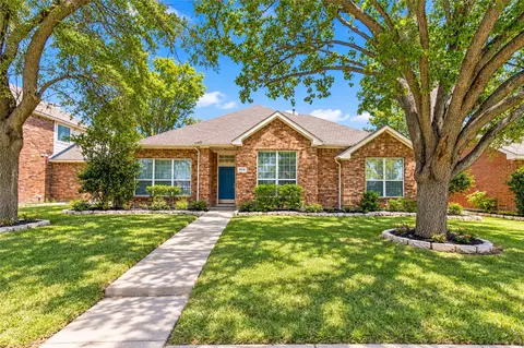 9510 Prestmont Pl, Frisco, TX 75035