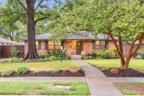 10215 Vinemont St, Dallas, TX 75218