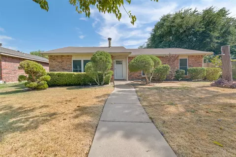 1418 Paris Dr, Garland, TX 75040