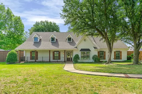 3511 Woodcrest Ct, Colleyville, TX 76034