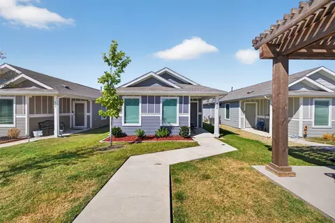 464 Reverie Way, Ferris, TX 75125