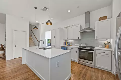 2310 N Fitzhugh Ave #40, Dallas, TX 75204
