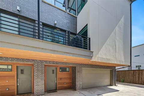 2310 N Fitzhugh Ave #40, Dallas, TX 75204