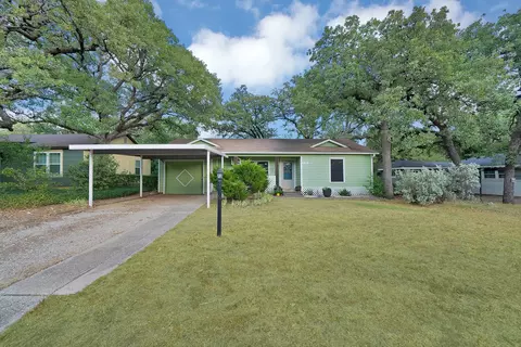 1104 Glenda Dr, Bedford, TX 76022