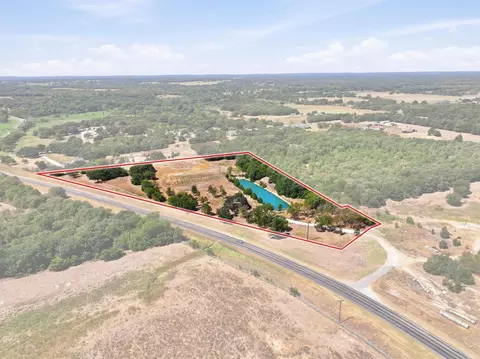 27673 Fm 902, Collinsville, TX 76233