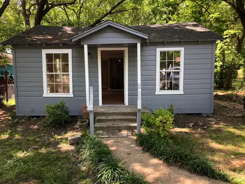 8718 Dunlap St, Dallas, TX 75217
