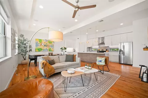 5708 Bryan Pkwy #A, Dallas, TX 75206