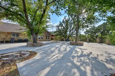 3601 Oak Cir, Weatherford, TX 76088
