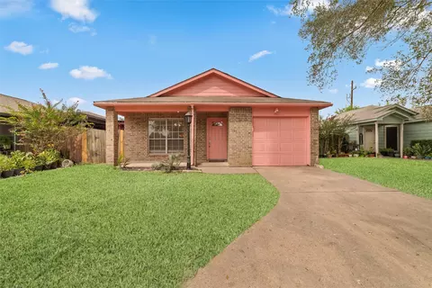 3306 Garrison Ct, Houston, TX 77014