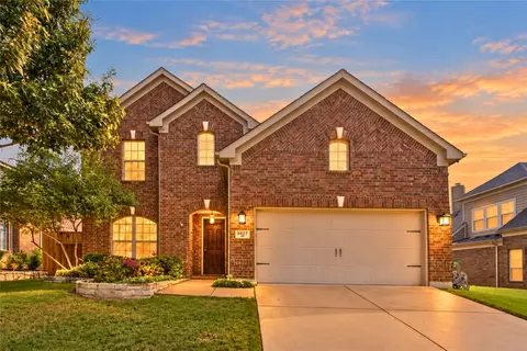 2627 Cotillion Dr, Sachse, TX 75048