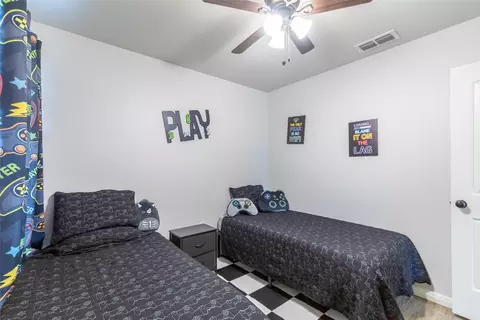 Bedroom - 194 Waterloo Dr, Abilene, TX 79602 photo 2 of 5