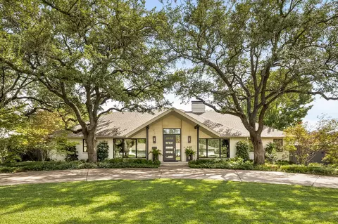 4418 Crooked Ln, Dallas, TX 75229