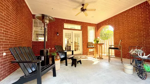 Exterior - 8 Griffith Ct, Terrell, TX 75160 photo 5 of 10
