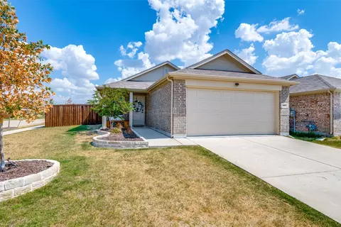 3951 Condor Dr, Crandall, TX 75114