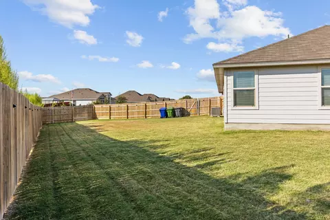 Exterior - 10821 Hollister Ln, Waco, TX 76708 photo 8 of 10