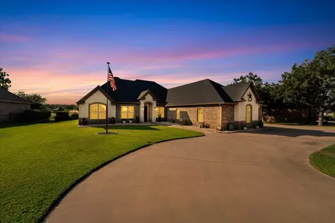 6410 Pinehurst Dr, Granbury, TX 76049