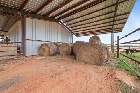 355 County Road 144, Comanche, TX 76442 photo 18