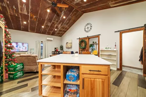 355 County Road 144, Comanche, TX 76442 photo 5