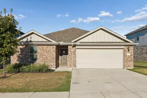 10525 Takala Dr, Fort Worth, TX 76179
