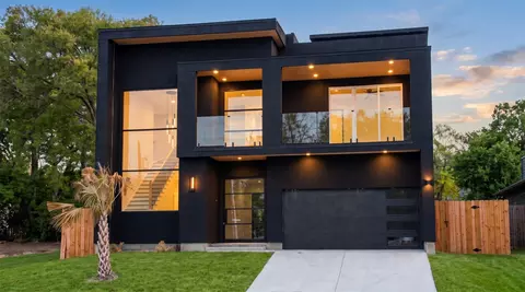 438 Bonnie View Rd, Dallas, TX 75203